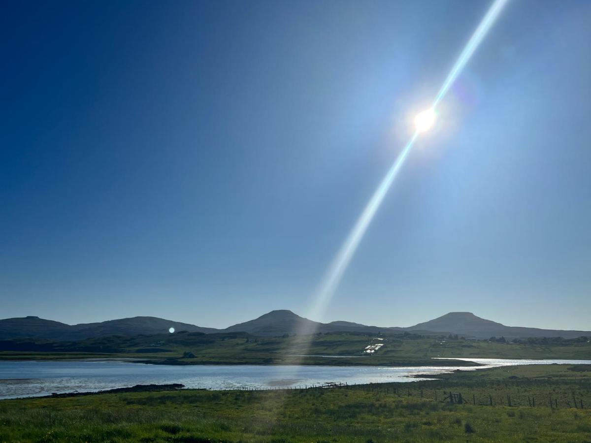 The Bothy, Vatten, Dunvegan Lonmore Exteriör bild